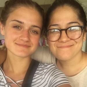 Meet your Posher, Lena